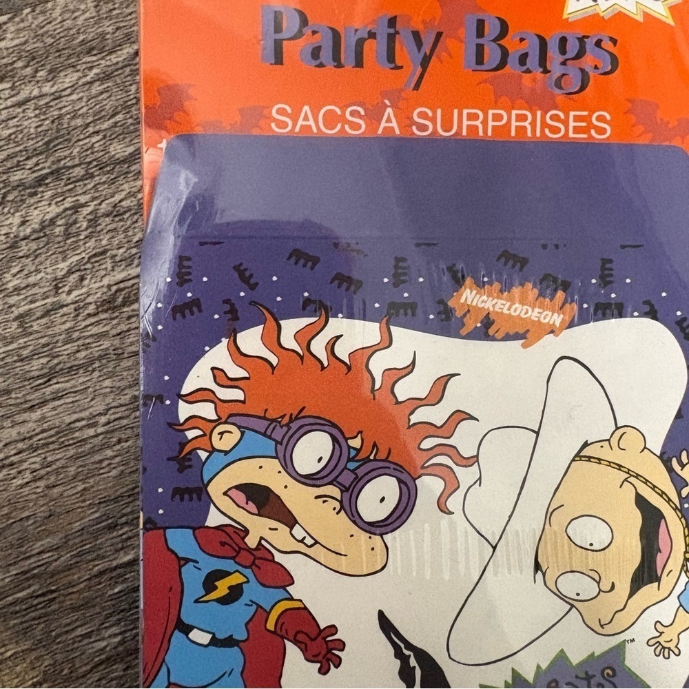 VINTAGE HALLOWEEN RUGRATS PARTY BAGS 2000 18 CT SEALED! - Picture 2 of 3